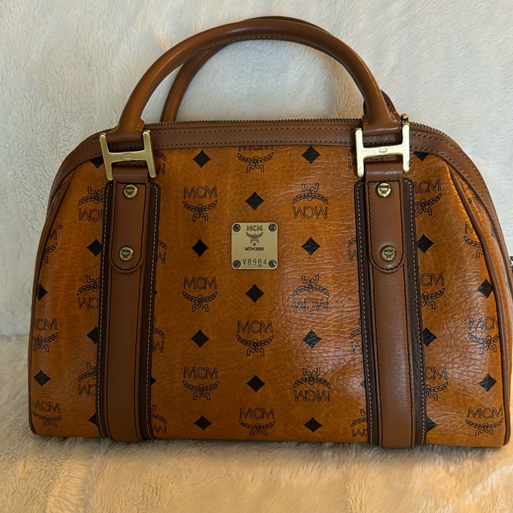 MCM- Satchel Vestiaire Collective bag. Excellent used condition. 13 x9.